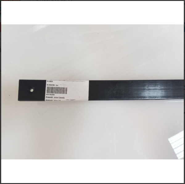 Накладка на полоз 154" 1245мм 26 профиль (склиз) Накладка на полоз 154" 1245мм 26 профиль (склиз)